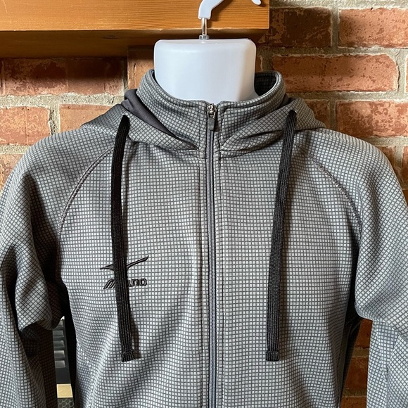 Mizuno Performance Gray Waffle Print Hooded Jacket - Picture 2 of 5